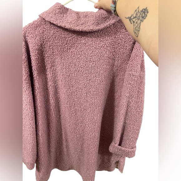 SHEIN Shacket size 0xl - Picture 2 of 4